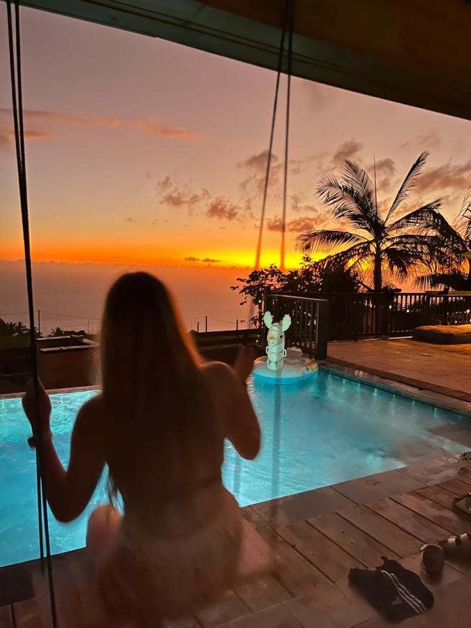Dodo House Auberge De Jeunesse แซ็งต์-เลอ ภายนอก รูปภาพ